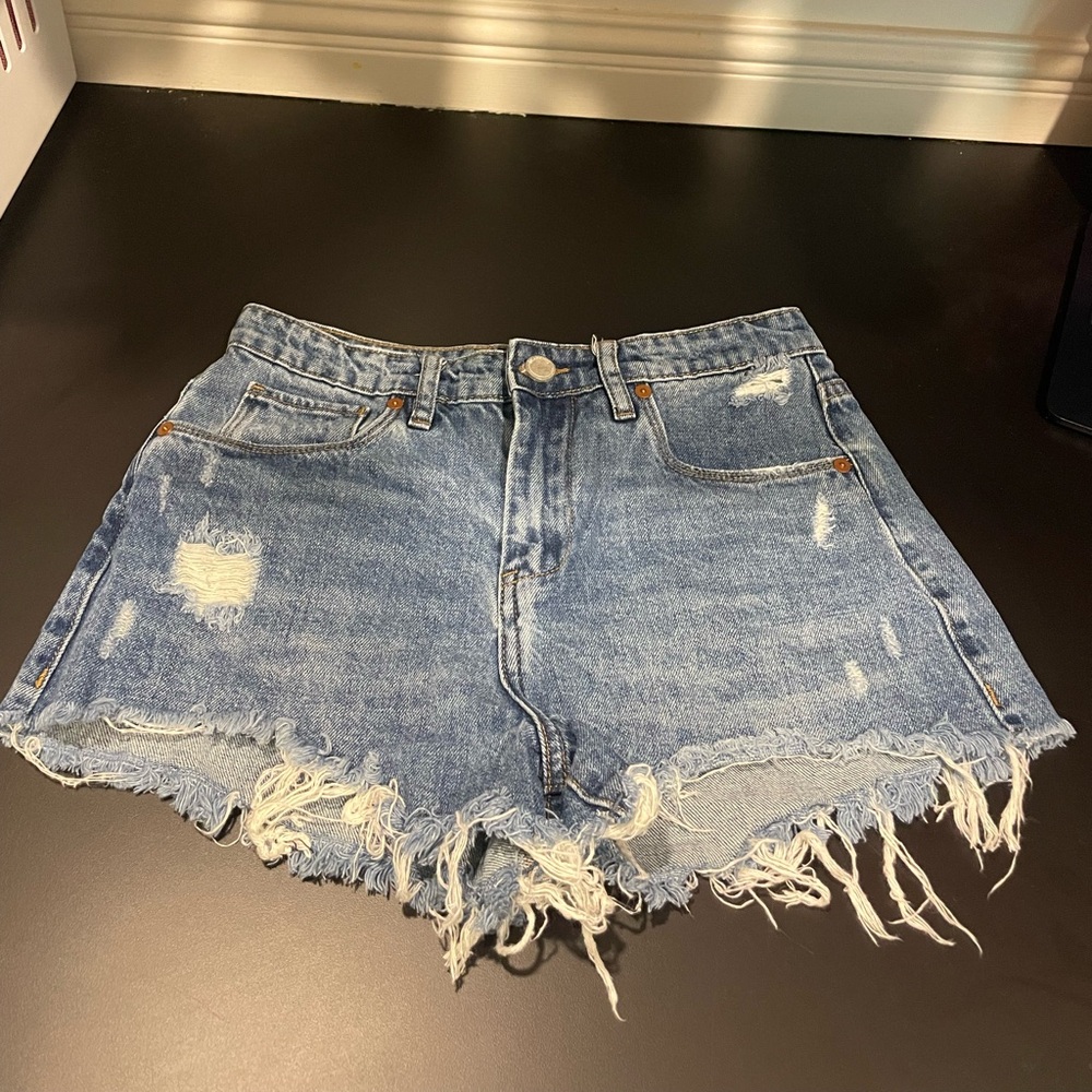 Blank NYC: The Barrow Vintage High-Rise Short